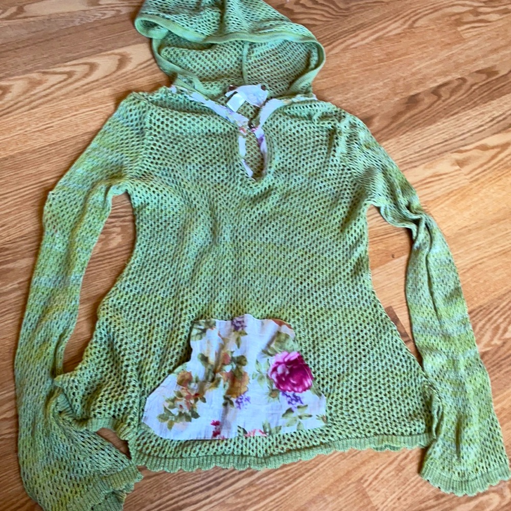 Y2K Crocheted Light Sweater